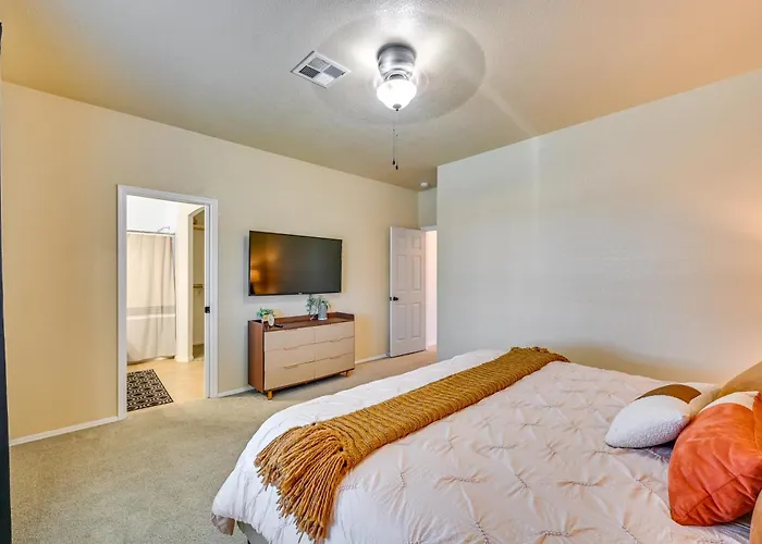 Holiday home Family-friendly Yuma W/ Private Yard & Pool